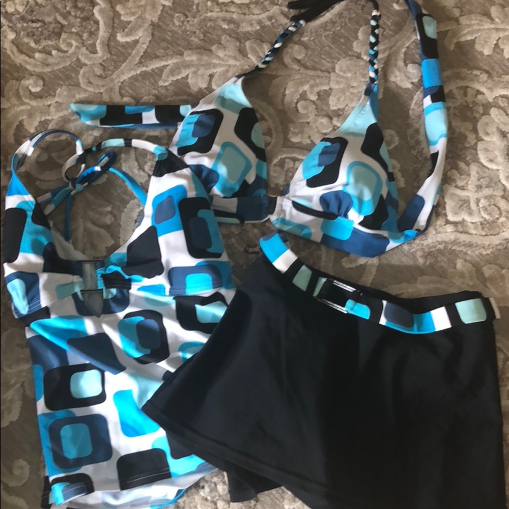 Bathing suit